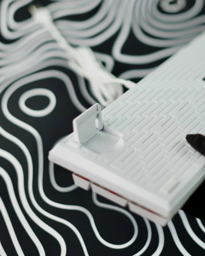 White Mechanical Arabic Keyboard 100% - Image 7