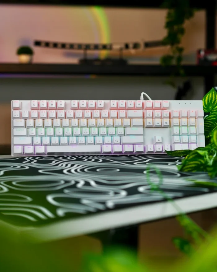 White Mechanical Arabic Keyboard 100% - Image 2