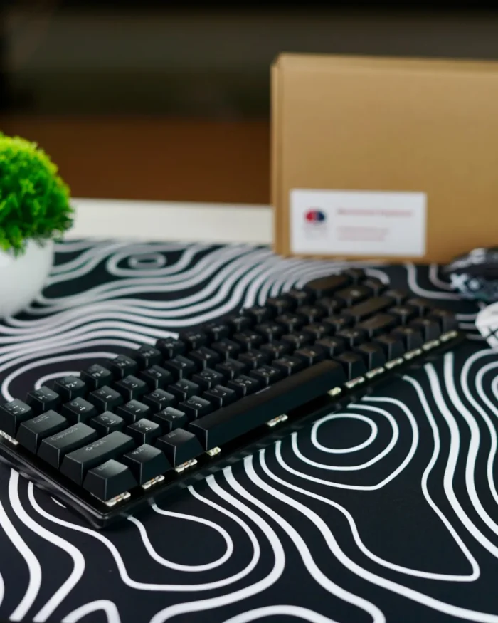 Black Mechanical Arabic Keyboard 60% - Image 8