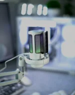 White ME6S Mic - Image 2