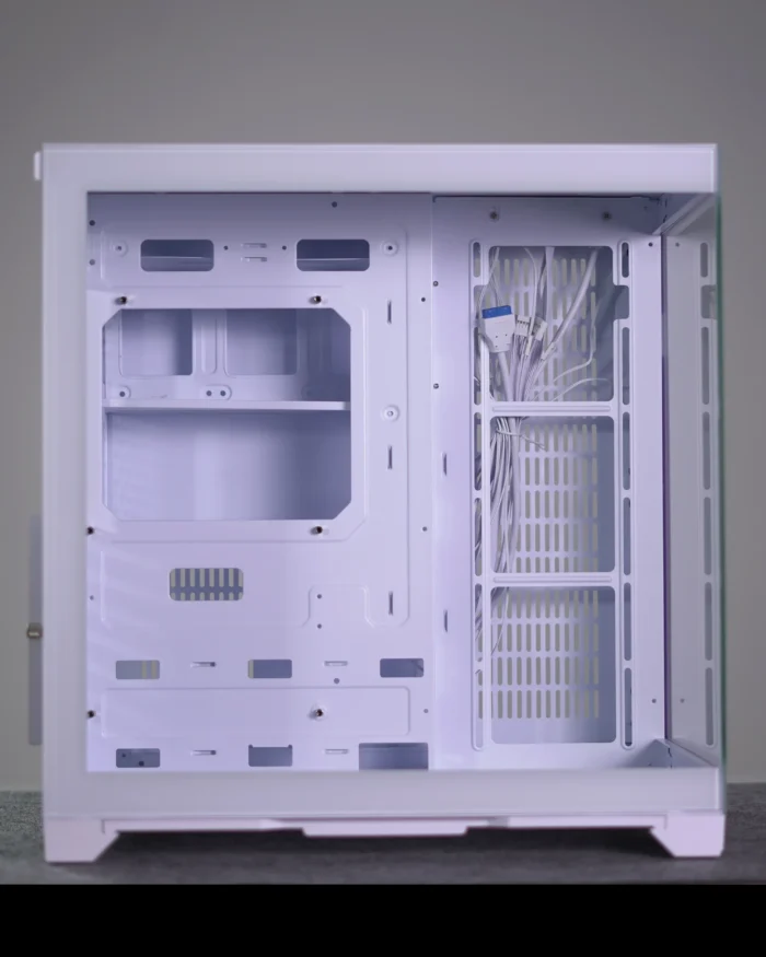 White Lone Warrior PLUS ATX PC Case - Image 5