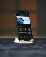 ⁦White Phone Stand⁩ - الصورة ⁦3⁩