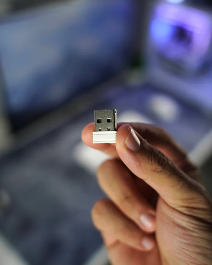 T-Wolf Wireless Gaming Keyboard 60% - White - Image 9