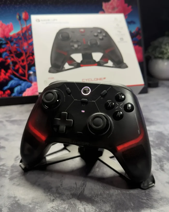 Black GameSir Cyclone 2 Multiplatform Controller - Image 14